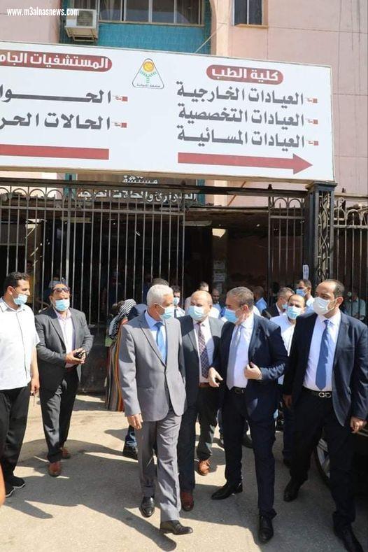 محافظ المنوفية يزور مصابي كرة السرعة بعد حادث الفجر