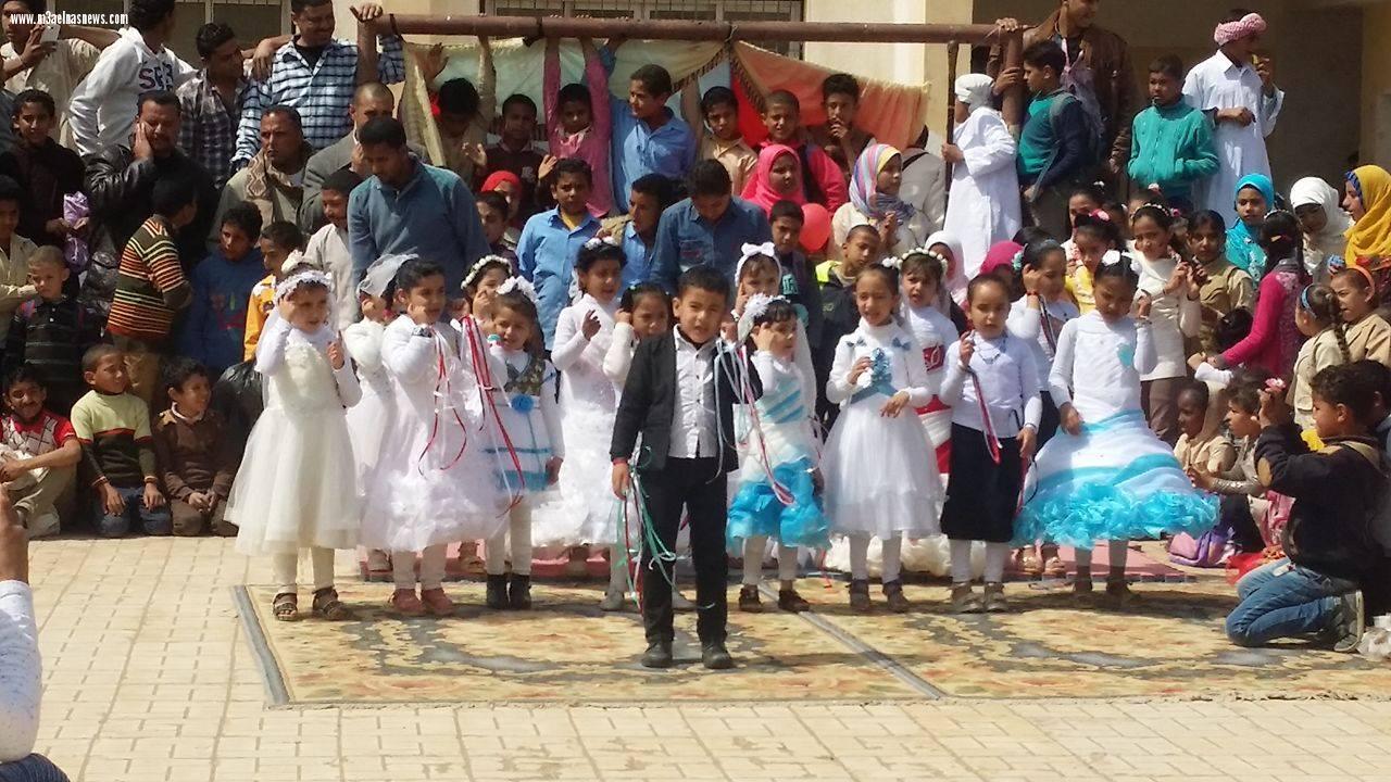 مدرسة الحلمية بكفر الشيخ تحتفل بعيد الأم وإحياء ذكري شهداء الثورة والجيش والشرطة..