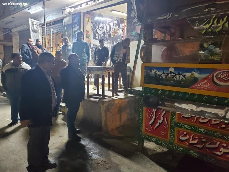 محافظ أسيوط: ضبط ومصادرة 33 شيشة وتحرير 19 محضر اشغالات خلال حملات مفاجئة بحي شرق وغرب