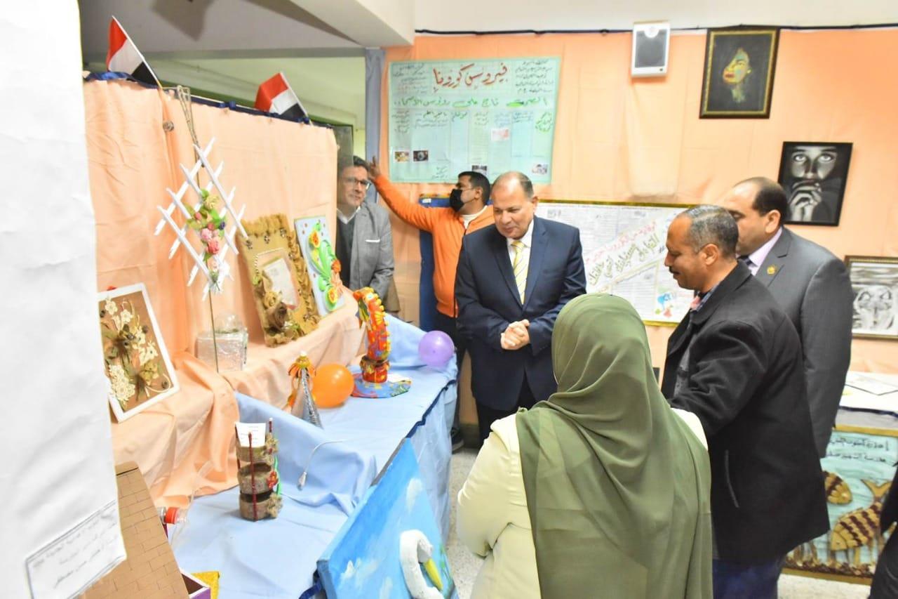 محافظ أسيوط يشهد احتفالية يوم اليتيم وختام الأنشطة الطلابية لإدارة منفلوط التعليمية
