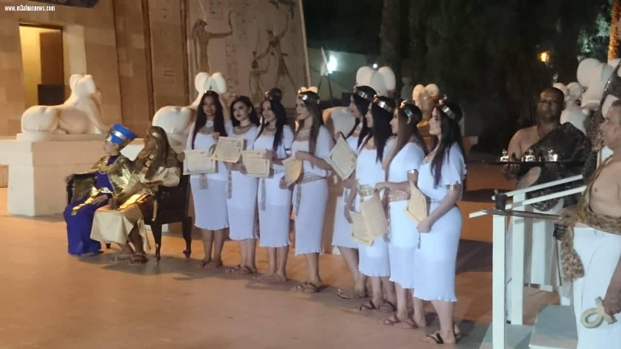 تتويج ملكات جمال العرب على الطريقة الفرعونية