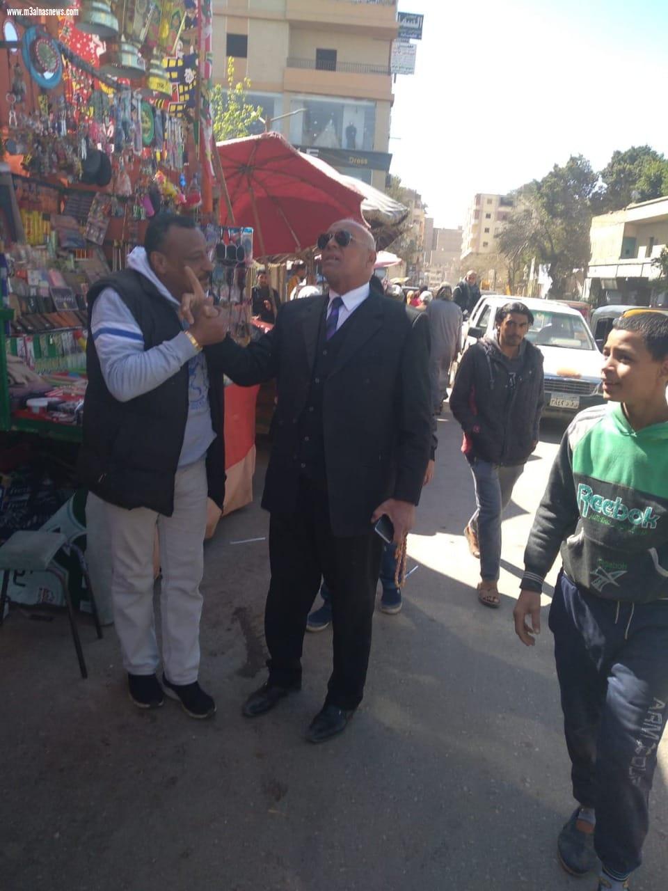 محافظ أسيوط: حملات مكبرة لإزالة الاشغالات ورفع المخلفات وتسوية الشوارع بمركز ديروط