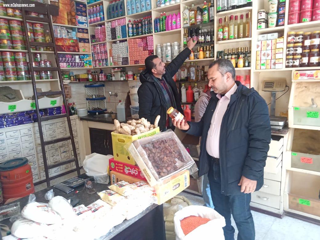 حملات تموينية على الأسواق والمنافذ والمحال التجارية بمدن وقرى كفر الشيخ
