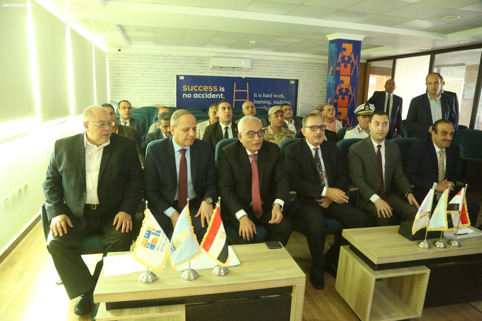 وزير التربية والتعليم يترأس غرفة العمليات بكفر الشيخ لمتابعة امتحانات الثانوية العامة