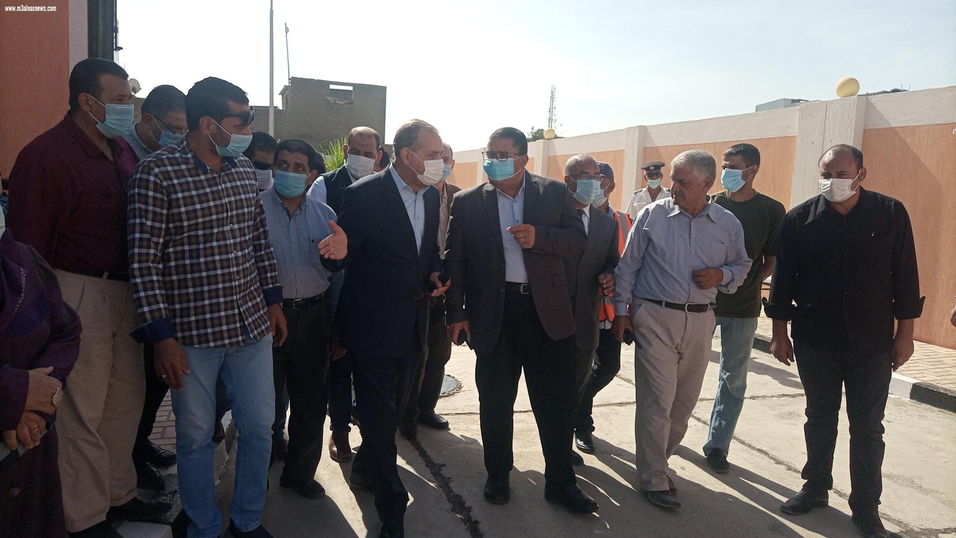 محافظ كفر الشيخ يفتتح مشروع الصرف الصحى لقرية البنائين ببلطيم بتكلفة 38 مليون جنيه