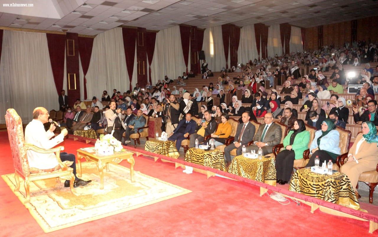 بالصور والفيديو...جامعة المنصورة تكرم النجم محمد صبحي في إحتفالاتها باليوبيل الذهبي