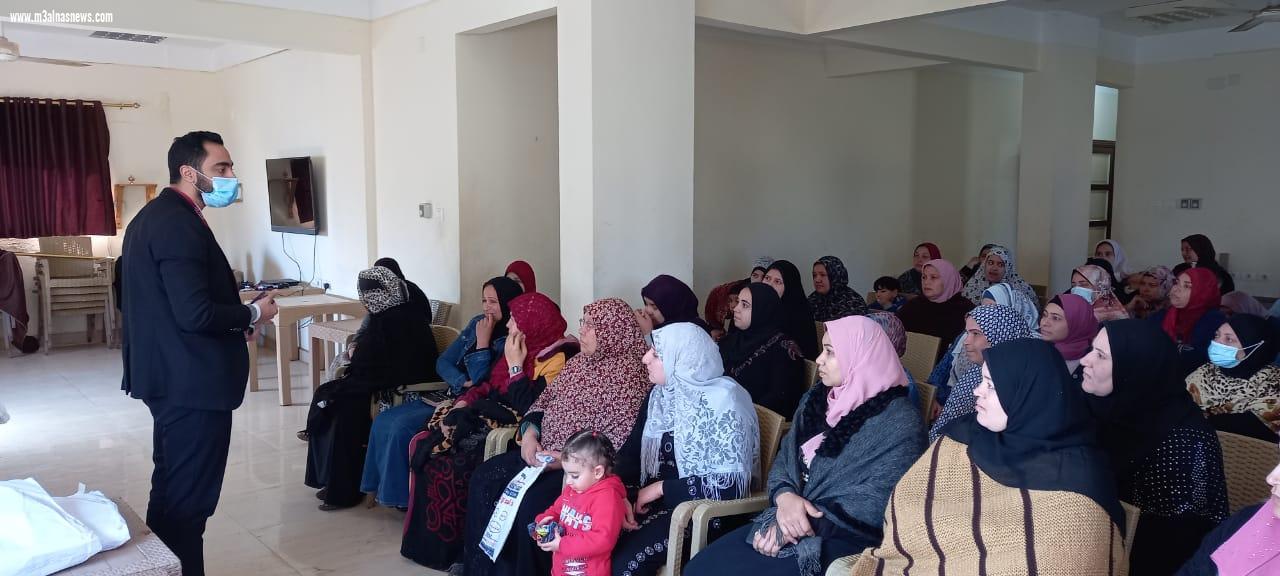 مجلس قومي المرأة بكفر الشيخ يدرب 1800 سيدة بقرى حياة كريمة