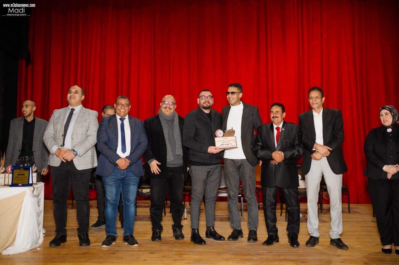 بالصور تكريم 97 طبيبا وأم مثاليه فى الحفل السنوى لمركز الكبد بكفر الشيخ