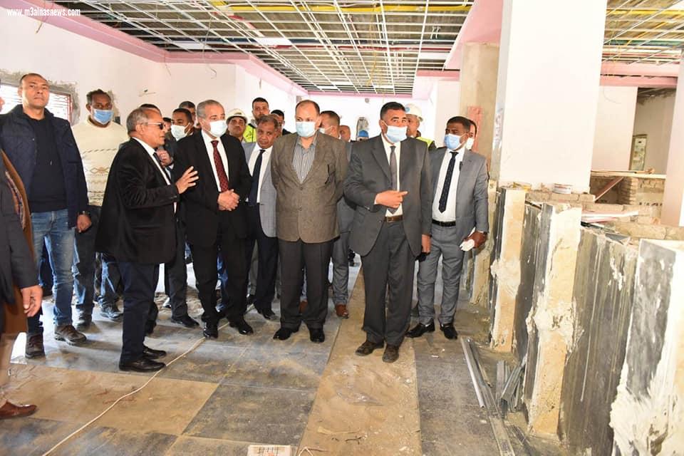وسط هتفافات الاهالى