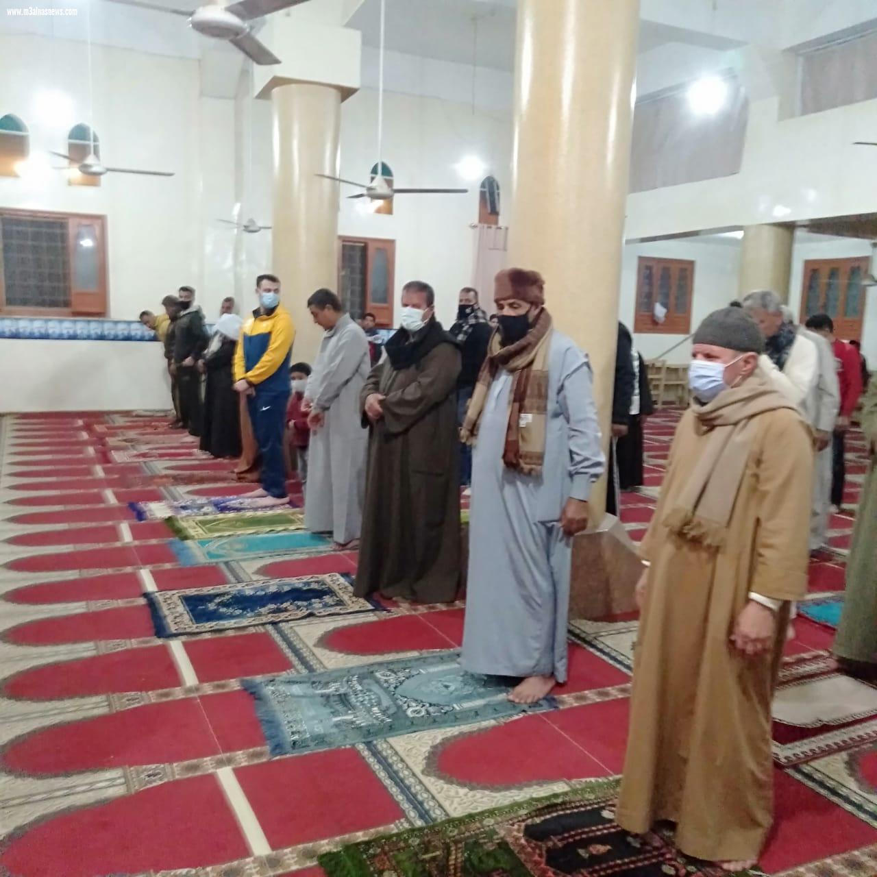 أوقف كفرالشيخ : 4 آلاف مسجد لأداء صلاة العيد.. والمحافظ يشيد بالالتزام فى صلاة التراويح