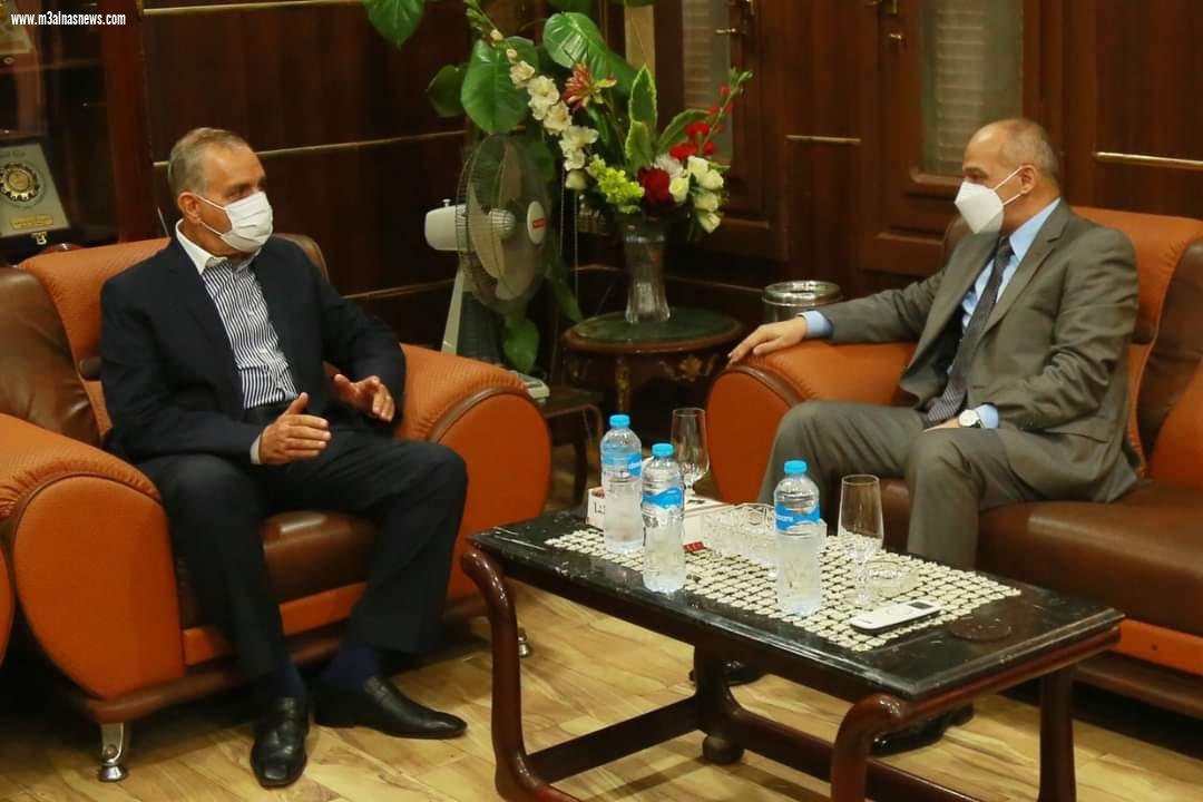 محافظ كفر الشيخ يهنئي اللواء خالد عبد السلام مدير الامن