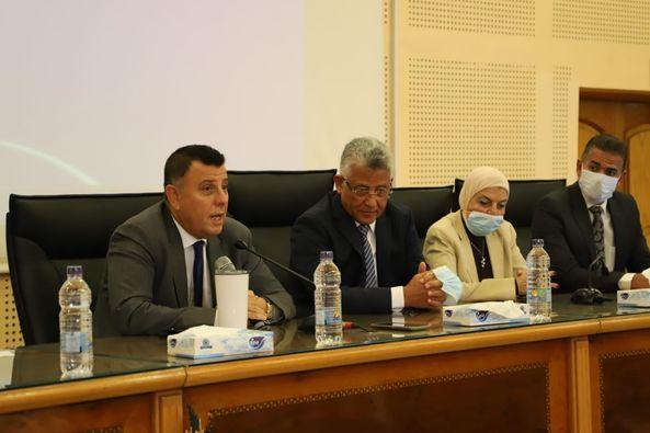مستشفيات جامعة عين شمس تستعد للحصول علي الاعتماد والتسجيل بمنظومة التأمين الصحي الشامل 