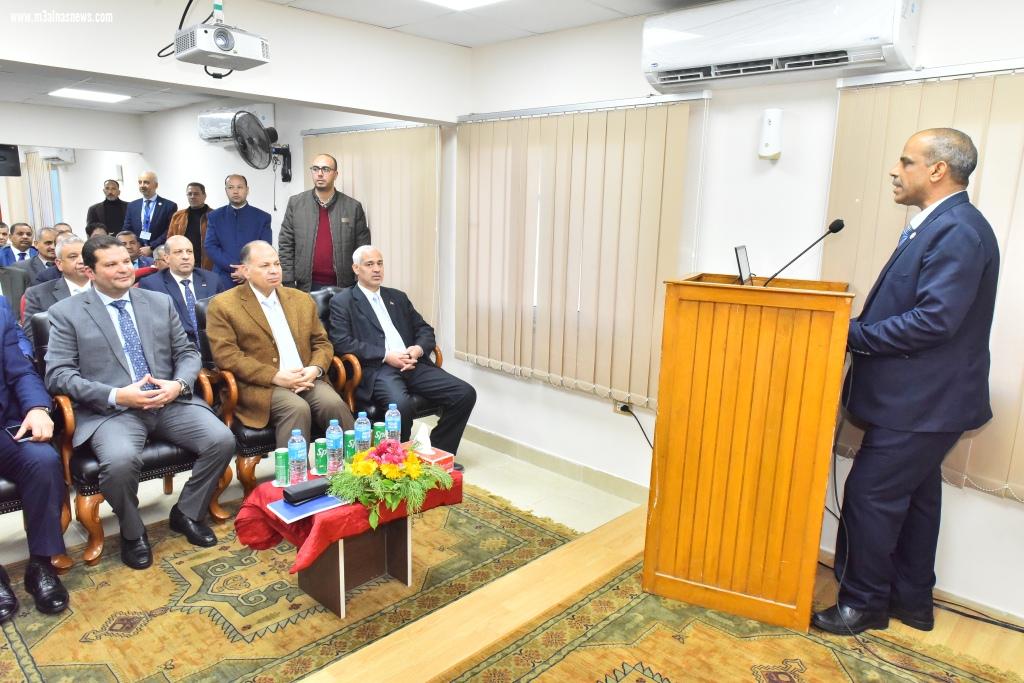 نائب وزير المالية ومحافظ أسيوط يفتتحان أعمال تطوير ورفع كفاءة مبنى المديرية المالية