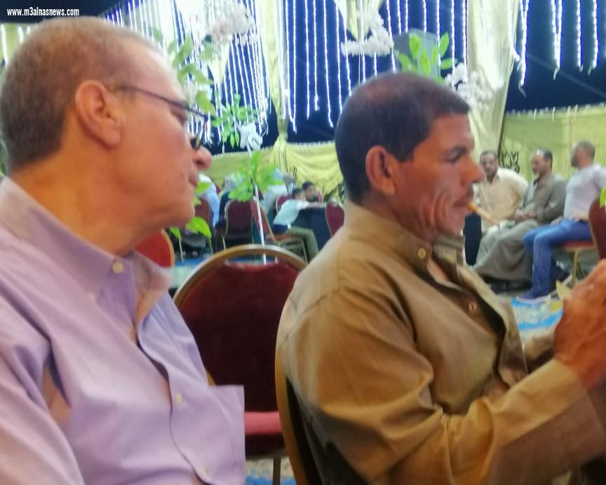 الزميل السيد شحاته و طارق أبو الغيط يتقدمان بالتهنئة لأسرة المرحوم ... عبد الباقي عبد الفتاح نصر