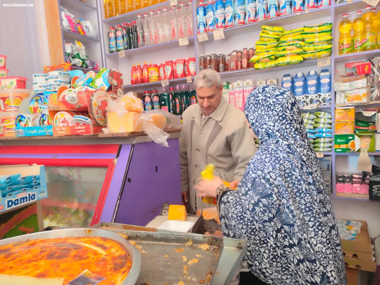 حملات تموينية على الأسواق والمنافذ والمحال التجارية بمدن وقرى كفر الشيخ