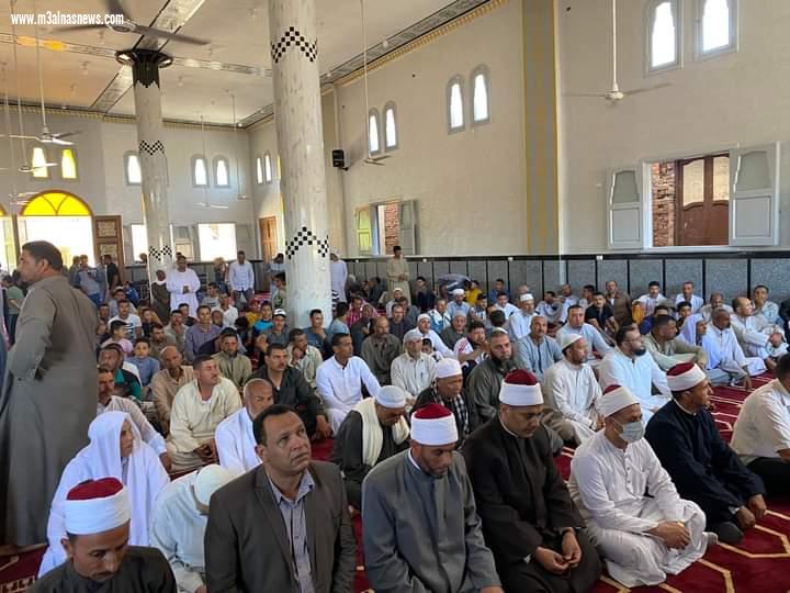 النائب يونس عبدالرازق ... يشارك فى  افتتاح مسجدين ببلطيم وسيدي سالم بكفر الشيخ بالجهود الذاتية