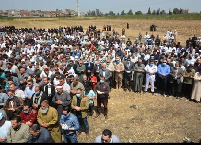 بمشاركة مختار.. تشبع جثمان عبدالحميد صبح بمسقط رأسه بديمشلت بمحافظة دقهلية