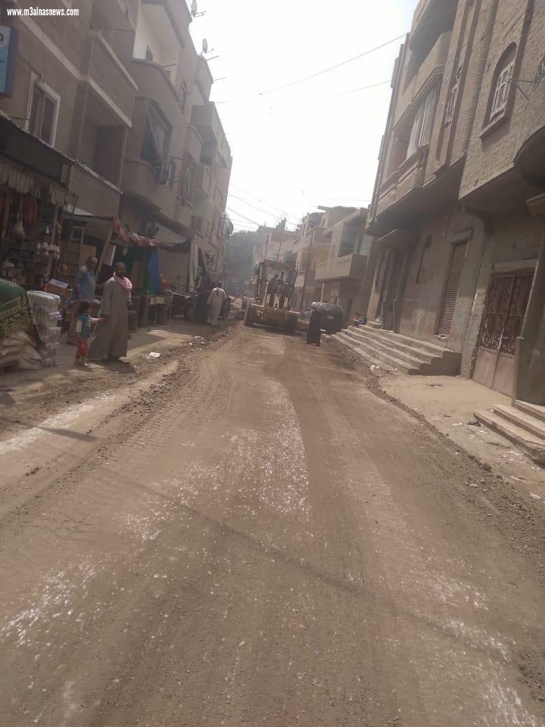 محافظ أسيوط: حملات مكبرة لإزالة الاشغالات ورفع المخلفات وتسوية الشوارع بمركز ديروط