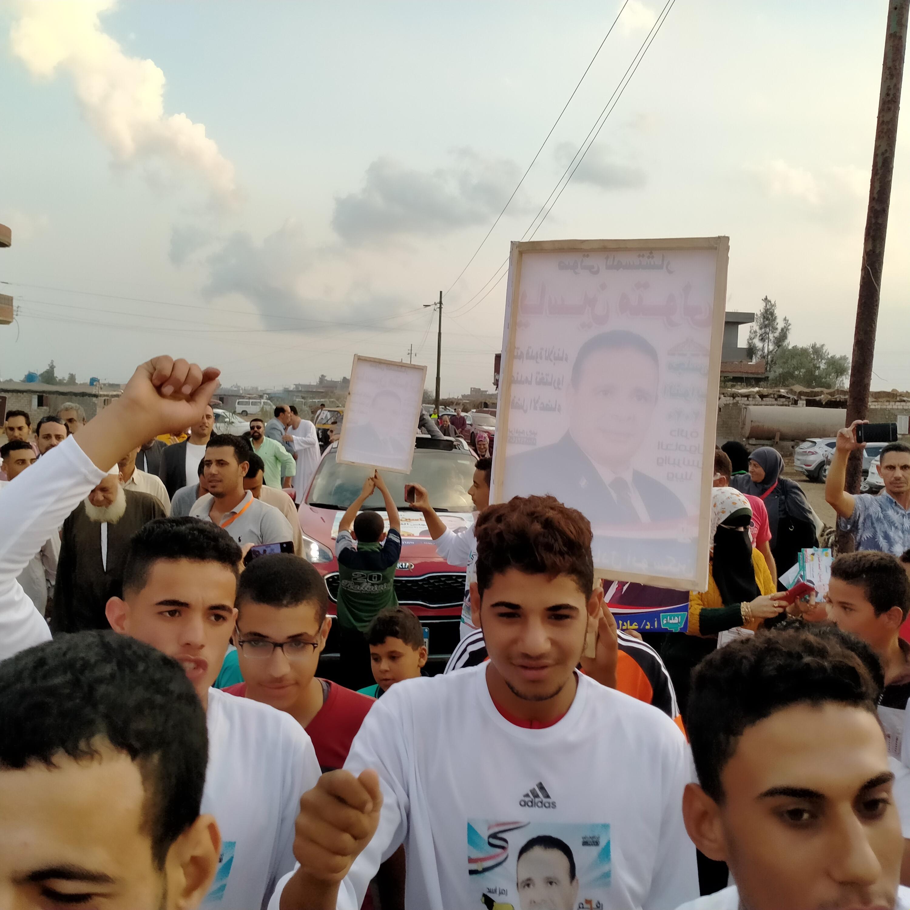 المستشار ياسين متولى يشهد ختام الدورة الرياضية بإحدى قرى كفرالشيخ.. والأهالى يستقبلونه بالمزمار والطبل البلدى