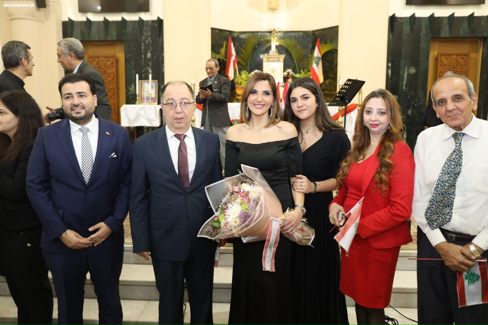 المطران شيحان يترأس قداس الاحتفال بذكرى استقلال لبنان