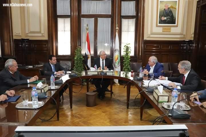 وزير الزراعة .. يبحث تداعيات أزمة كورونا على الصادرات الزراعية 