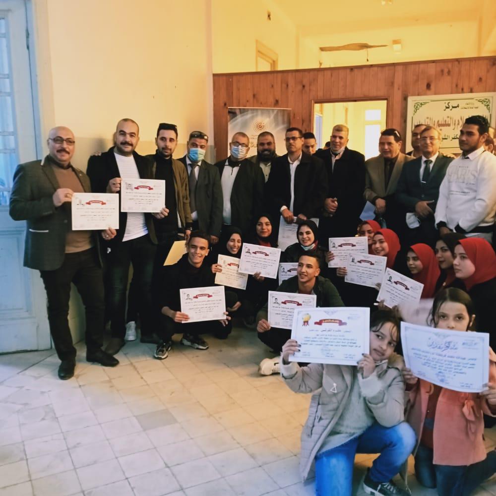 تخرج دفعة جديدة من أكاديمية مع الناس نيوز للتدريب الصحفى والإعلامى.. دورة الراحل طه الملا