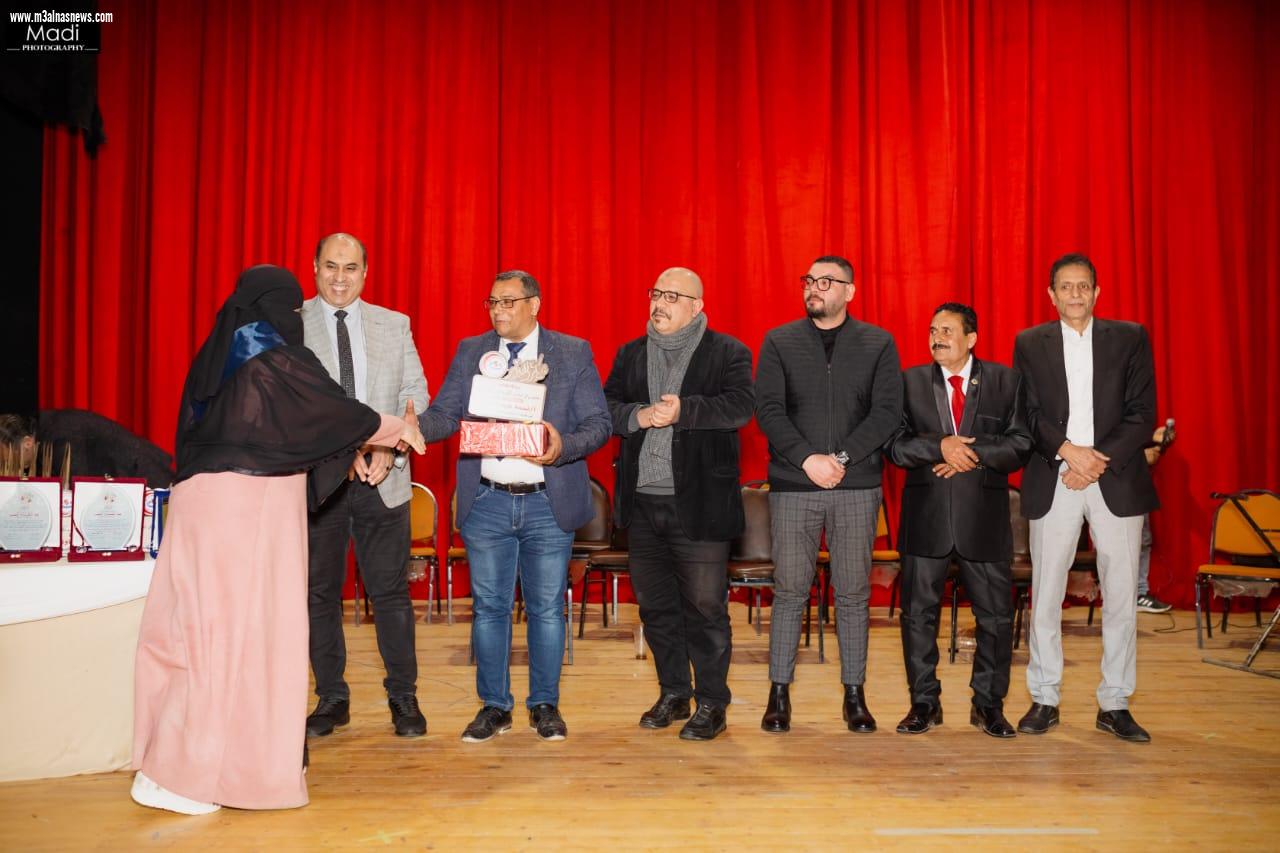 بالصور تكريم 97 طبيبا وأم مثاليه فى الحفل السنوى لمركز الكبد بكفر الشيخ