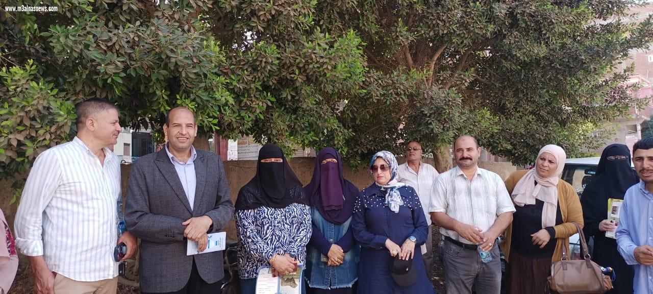 توقيع الكشف الطبى وتقديم العلاجات اللازمة لجميع الحيوانات والطيور بالمجان بقلين