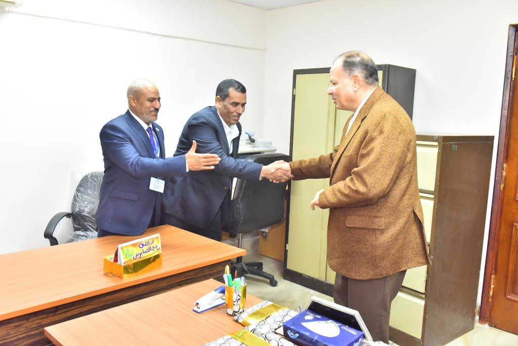 نائب وزير المالية ومحافظ أسيوط يفتتحان أعمال تطوير ورفع كفاءة مبنى المديرية المالية