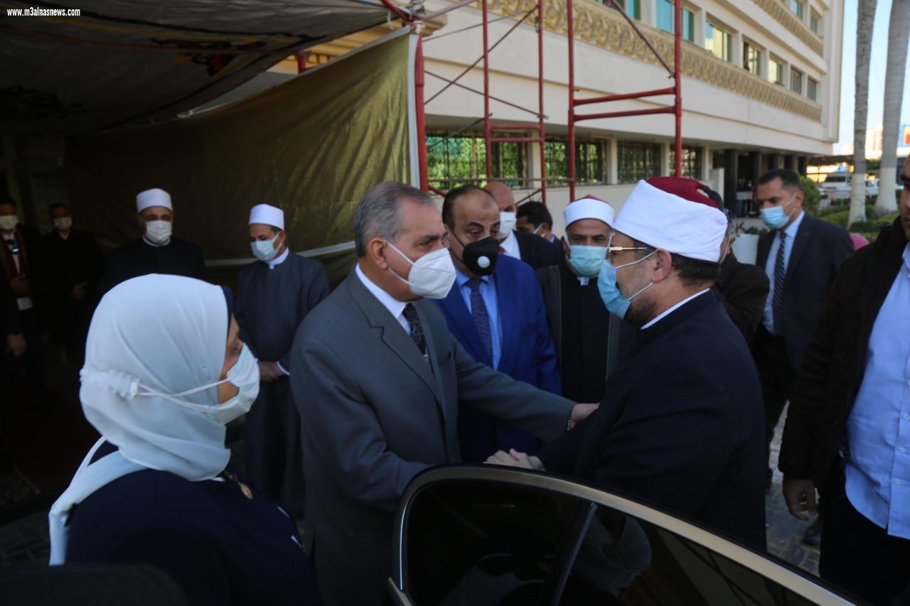  وزير الأوقاف يصل كفر الشيخ لافتتاح مسجد الأنصاري و5 مساجد بتكلفة 26 مليون و201 ألف جنيه بالجهود الذاتية