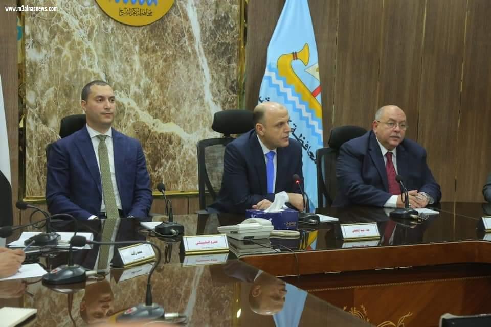 مجلس ادارة مركز شباب المجاز يهنئ محافظ كفرالشيخ ونائبه