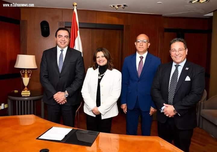 مؤسسو المصريين بالخارج يحشدون الجاليات المصرية لانتخاب الرئيس السيسي