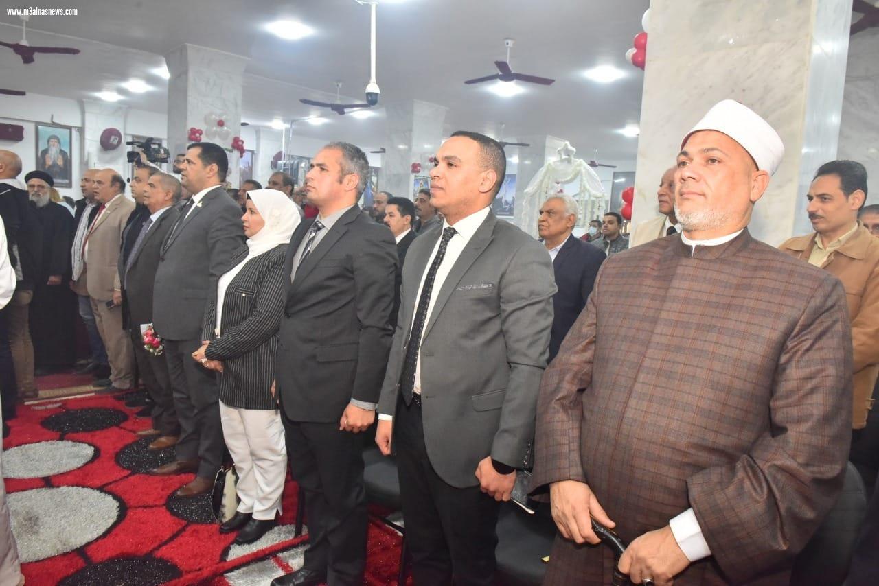 بحضور القيادات التنفيذية والدينية نائب محافظ أسيوط يزور ايبارشيات منفلوط والدير المحرق والقوصية والانجيلية الأولى للتهنئة بعيد الميلاد المجيد