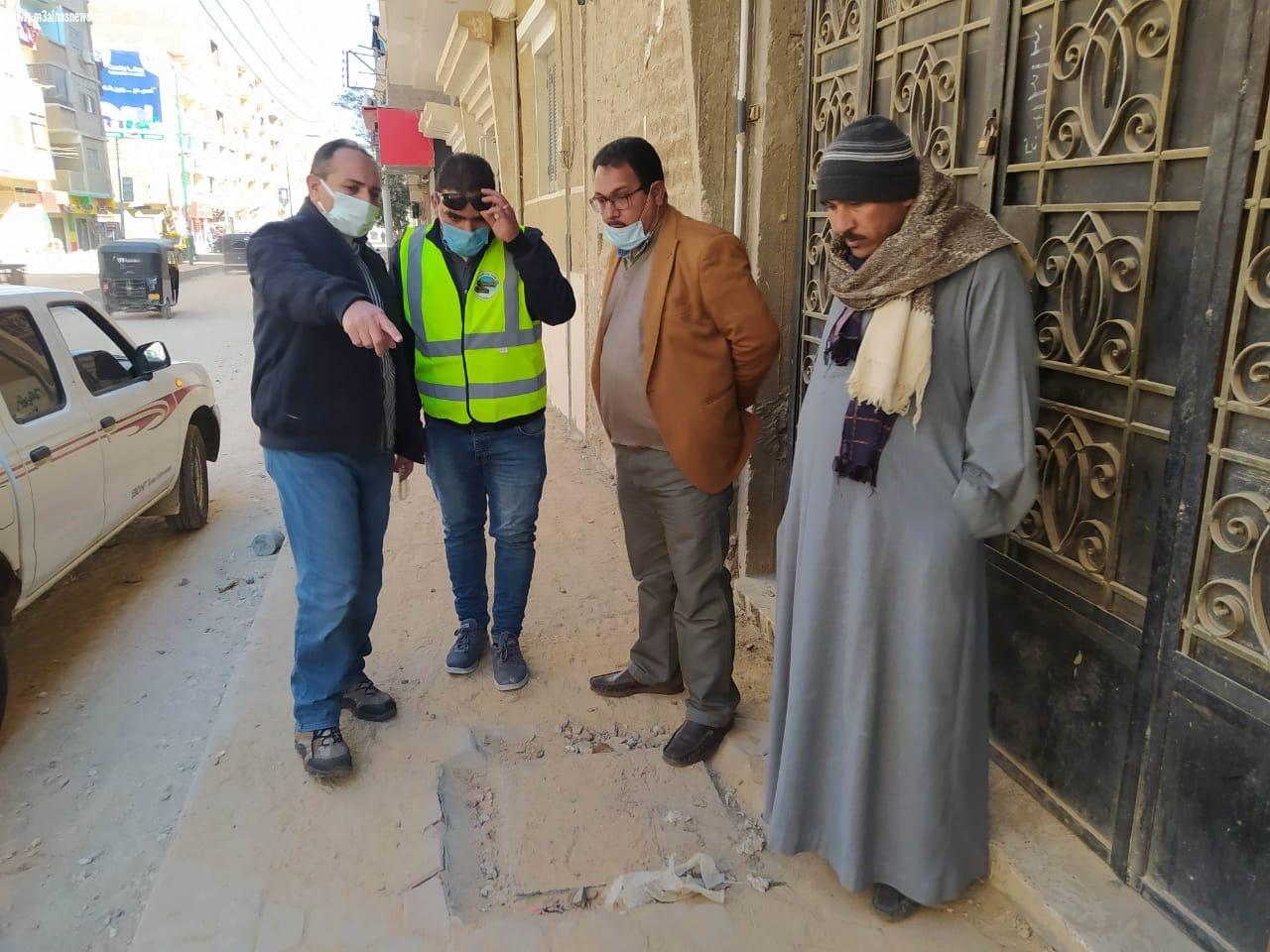 محافظ أسيوط: ضبط وتحرير 620 محضر إشغالات ومرافق خلال شهر بالتنسيق مع شرطة المرافق