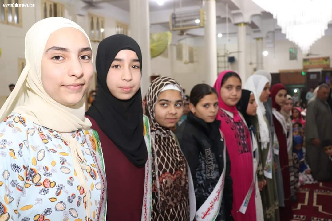 تكريم 650 طالبا من حفظة القرأن الكريم بالرصيف