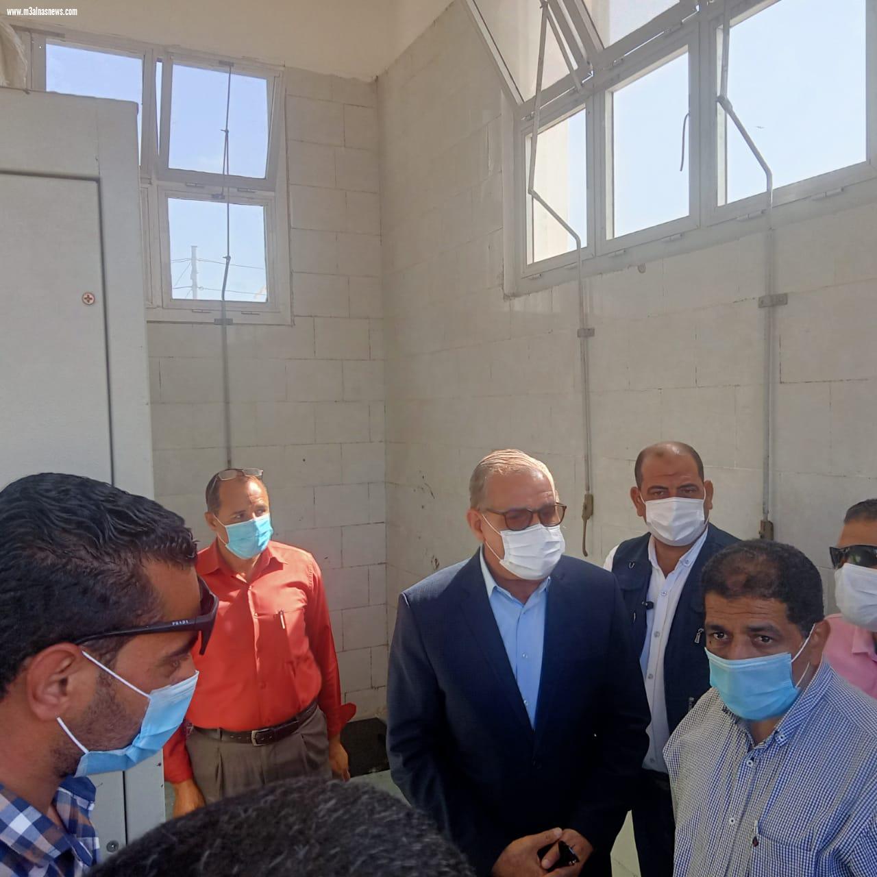 محافظ كفر الشيخ يفتتح مشروع الصرف الصحى لقرية البنائين ببلطيم بتكلفة 38 مليون جنيه