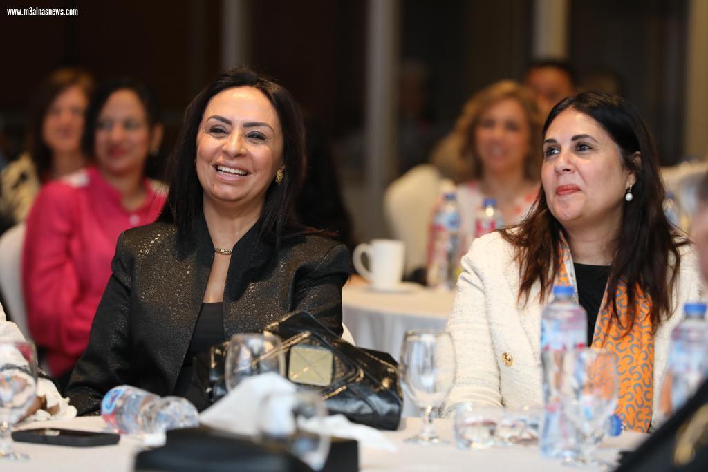 مايا مرسي تشارك مؤتمر  ... الأعراف الاجتماعية ومشاركة المرأة في قوة العمل