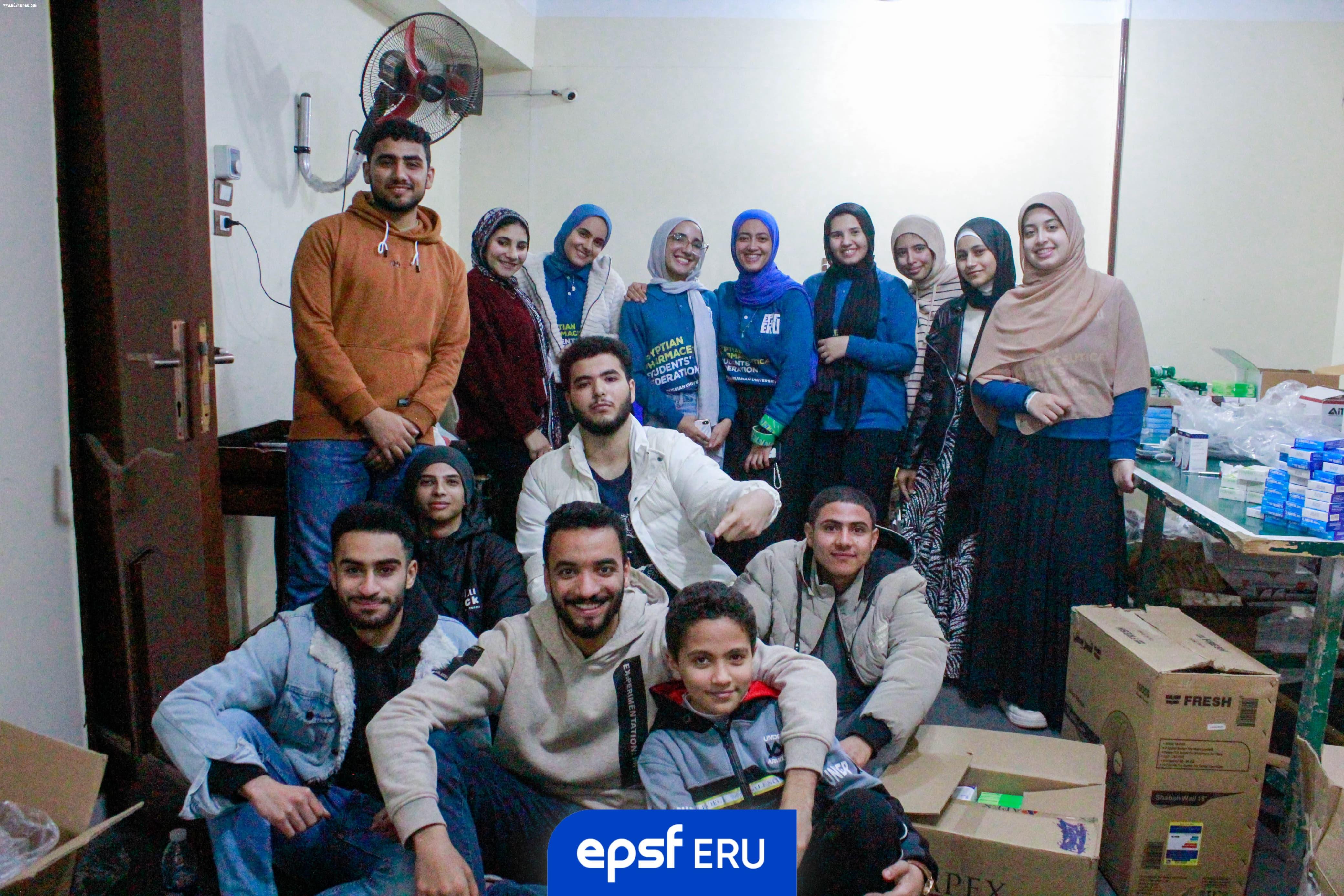 الاتحاد المصرى لطلاب الصيدلة ينظم قافلة طبية بإحدى قرى الشرقية