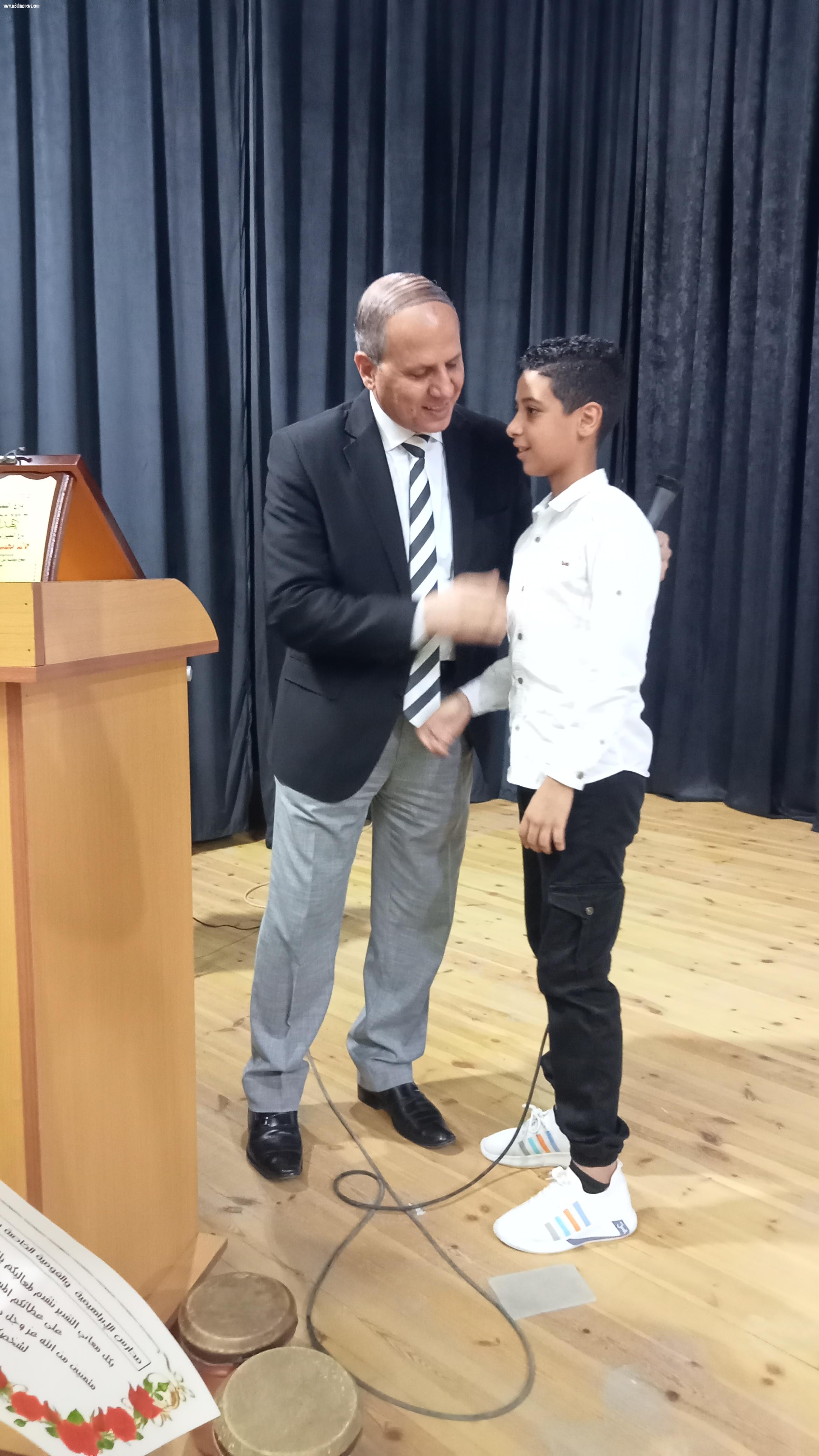 قيادات التربية والتعليم تكرم ... خالد البربرى .. مدير تعليم كفر الشيخ لبلوغة سن المعاش