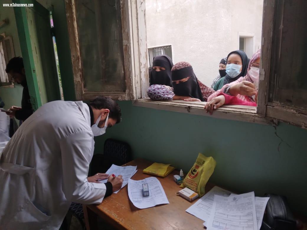  إجراء الكشف الطبي على 2120 متردداً على قافلة حياة كريمة بقلين