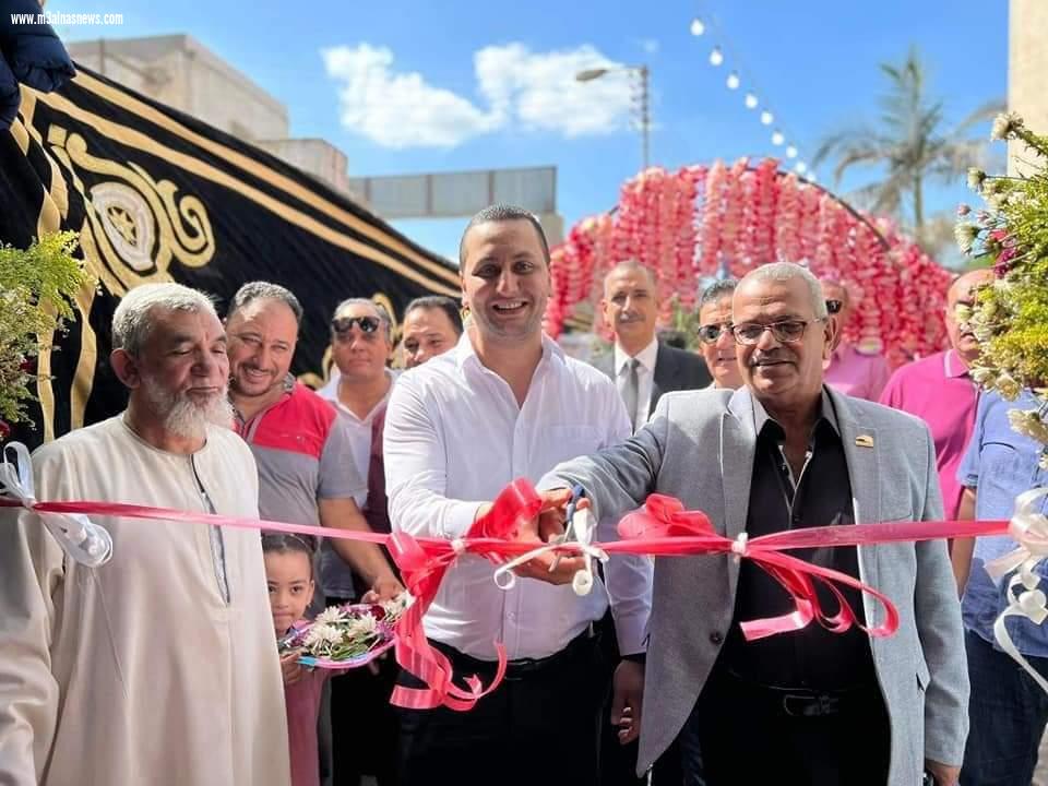 مستقبل وطن بكفر الشيخ يفتتح  معرضا مجانيا للملابس والأدوات المدرسية فى الحامول 