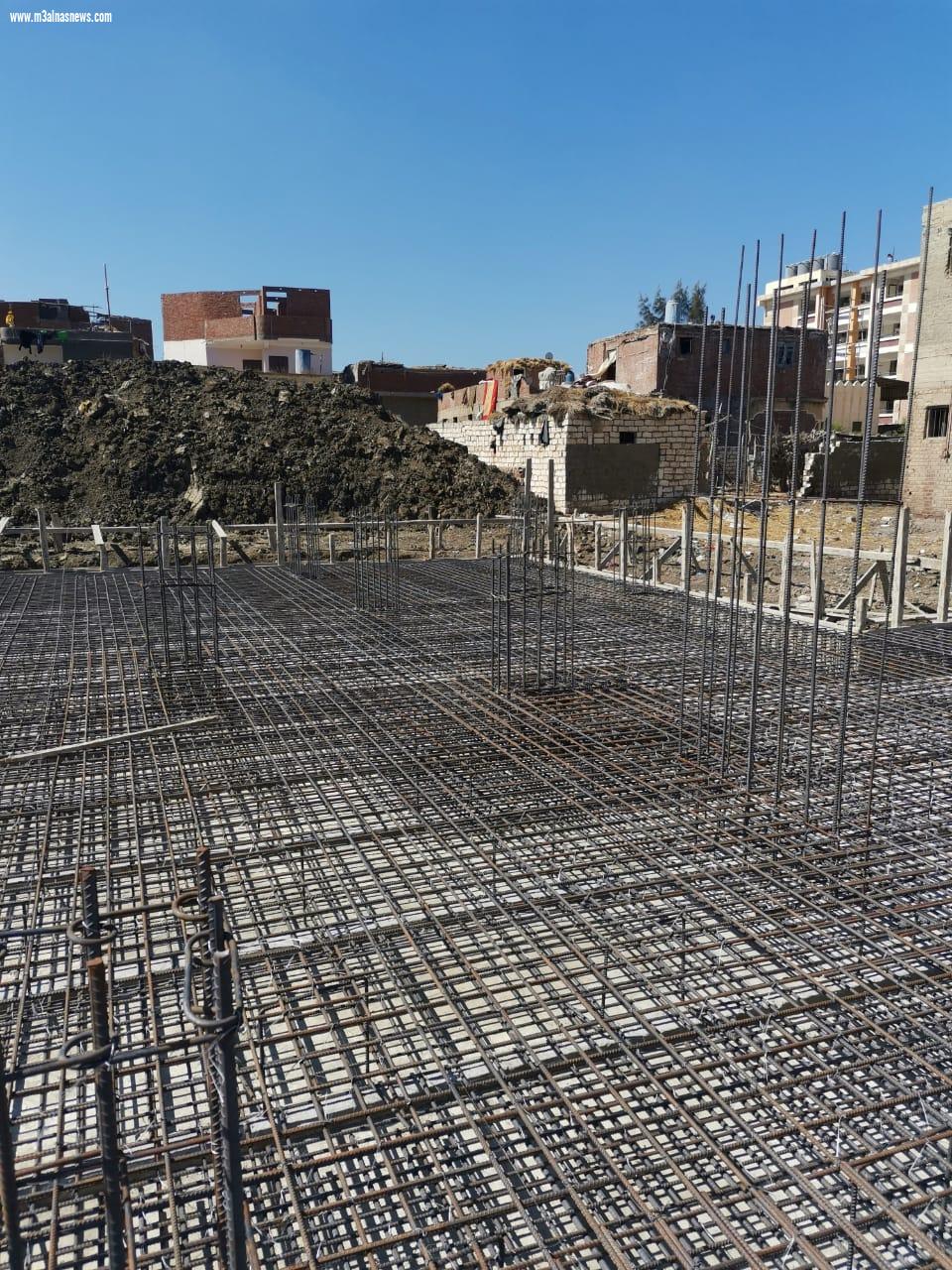 محافظ كفر الشيخ يتابع الأعمال الإنشائية لمراكز الشباب الجديدة بقرى مطوبس