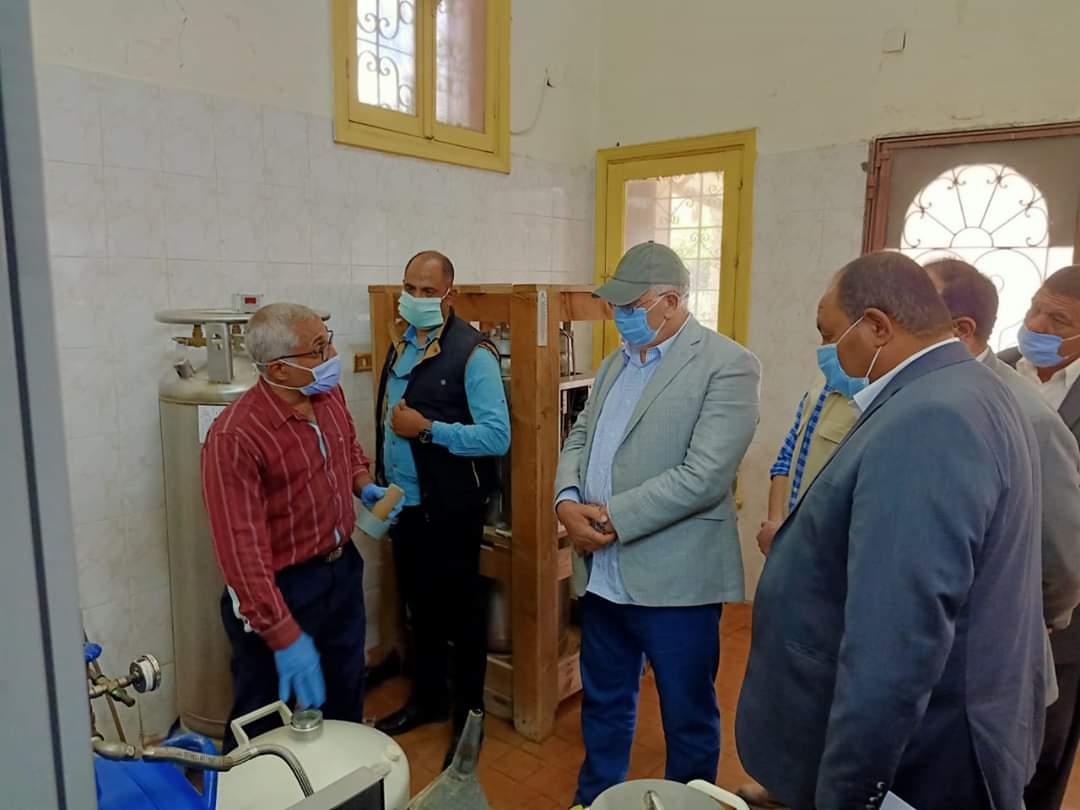 وزير الزراعة يوجه بضرورة الاهتمام بالتحسين الوراثى للماشية