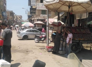 رئيس مركز ومدينة الحامول يتابع استمرار حملات رفع الاشغالات بشوارع المدينة