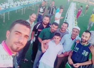 شباب قرية يقيم حفل إفطار جماعى بكفرالشيخ