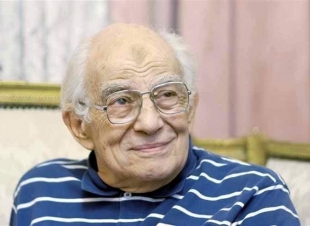 الفنان رشوان توفيق: أعيش أكبر مأساة فى حياتى --زوج ابنتى وحفيدى  رفعوا قضايا عليا