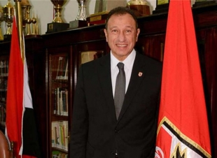 الخطيب .. يبعث رسالة إلى الجماهير، يحثهم على اتباع إجراءات السلامة