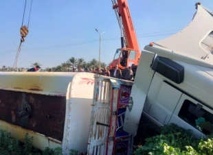انقلاب سيارة فنطاس بالطريق الدولي الساحلي بكفر الشيخ