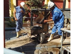 تطهير بيارات الصرف الصحي بمدن كفر الشيخ استعداداً لفصل الشتاء واصطفاف بعدد من المدن 