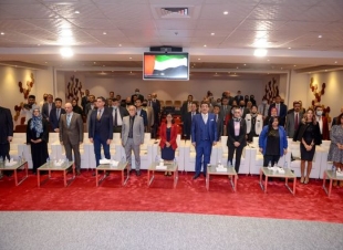 الجامعة الأمريكية في الإمارات تعقد 